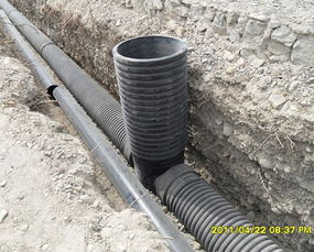 塑料檢查井與玻璃鋼化糞池的協同應用——通海玻璃鋼化糞池廠的創(chuàng)新解決方案